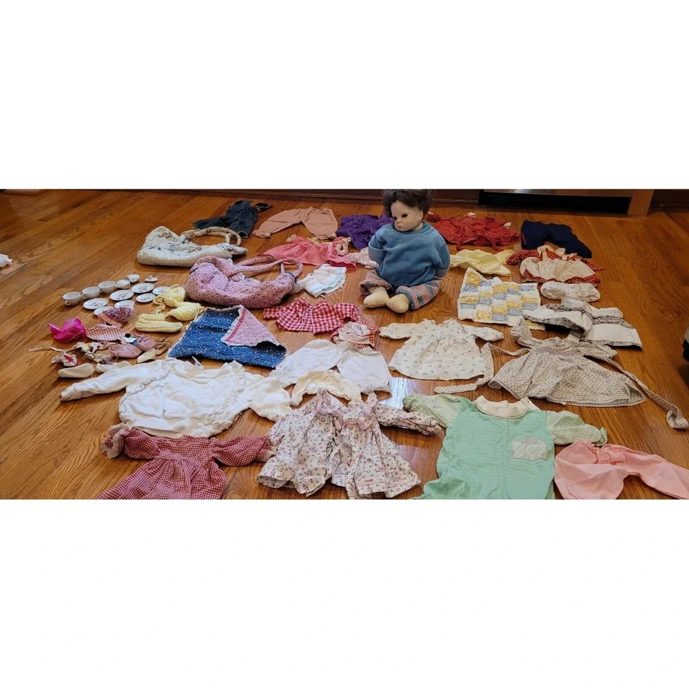 Large Bulk Lot Vintage Mixed Doll Clothes‎ with 20
